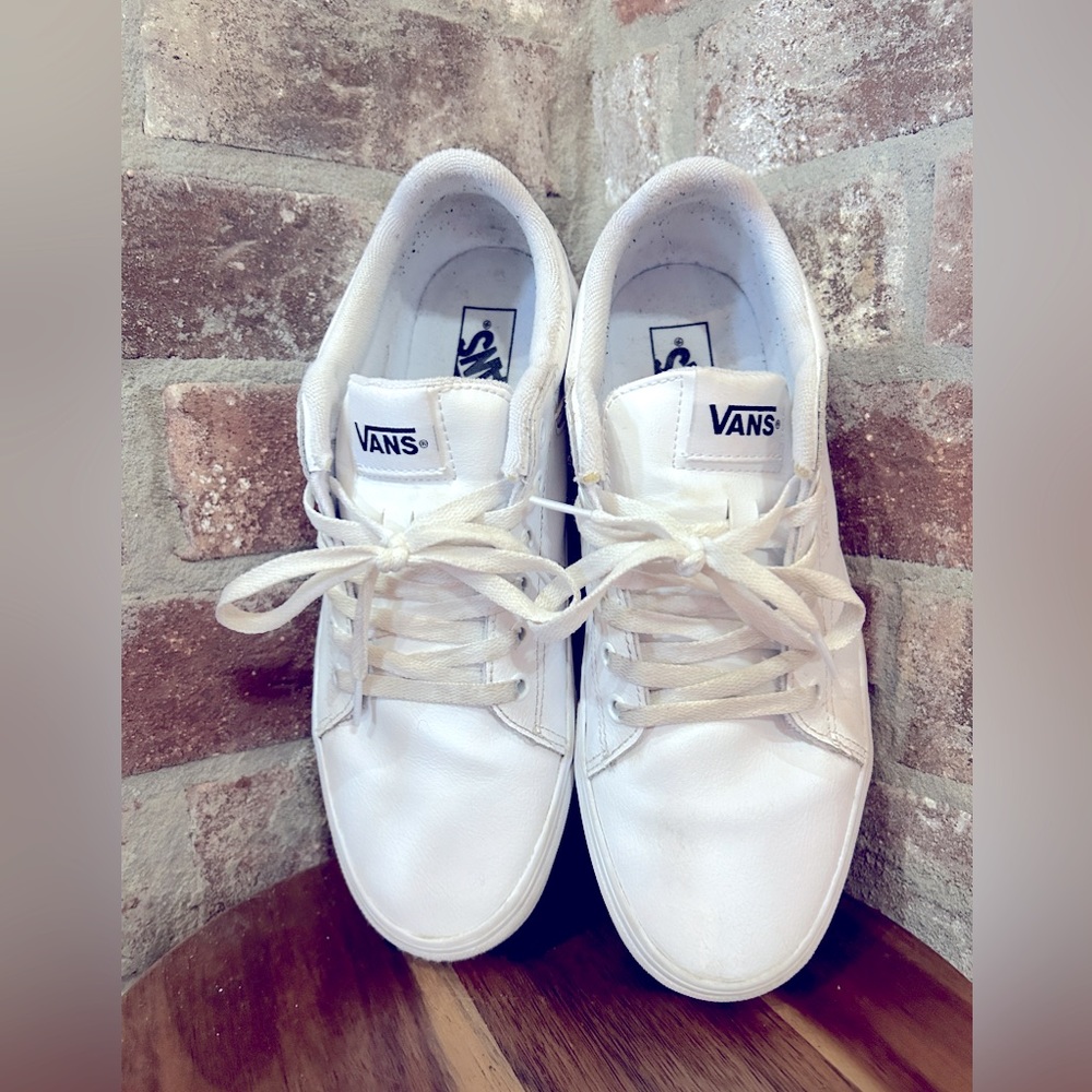 Men’s Leather Vans